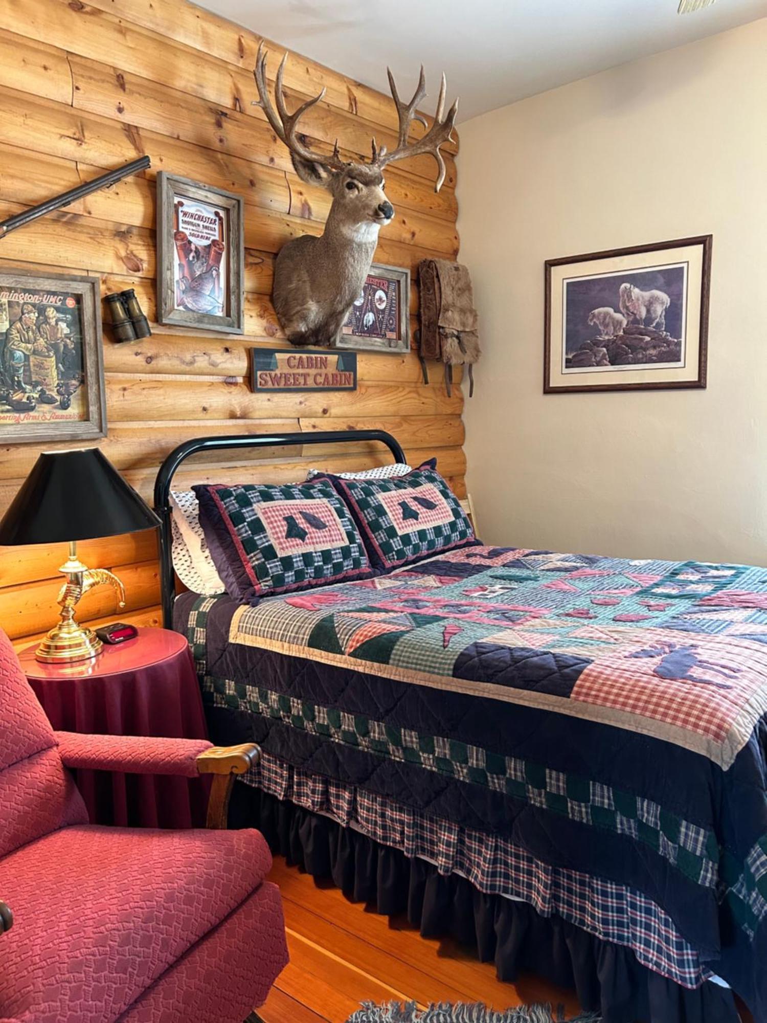 Moore'S Old Pine Inn Marysvale Экстерьер фото